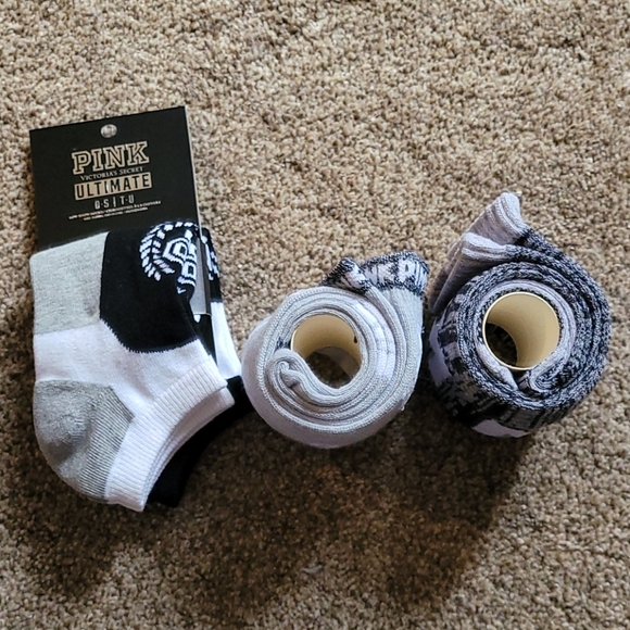 Pink socks - Picture 2 of 2